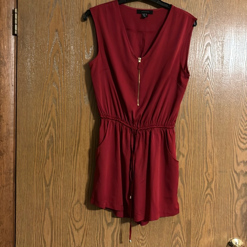 NWOT Atmosphere Red Romper . Size (6)(Small)